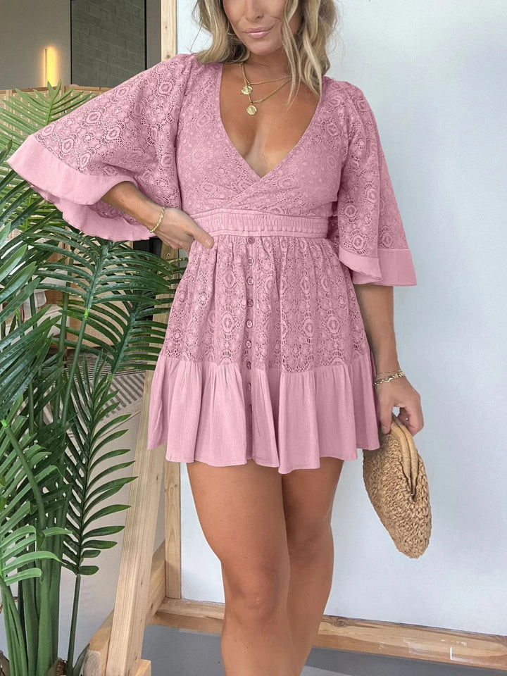 V Neck Lace Patchwork Bat Sleeve Mini Dresses