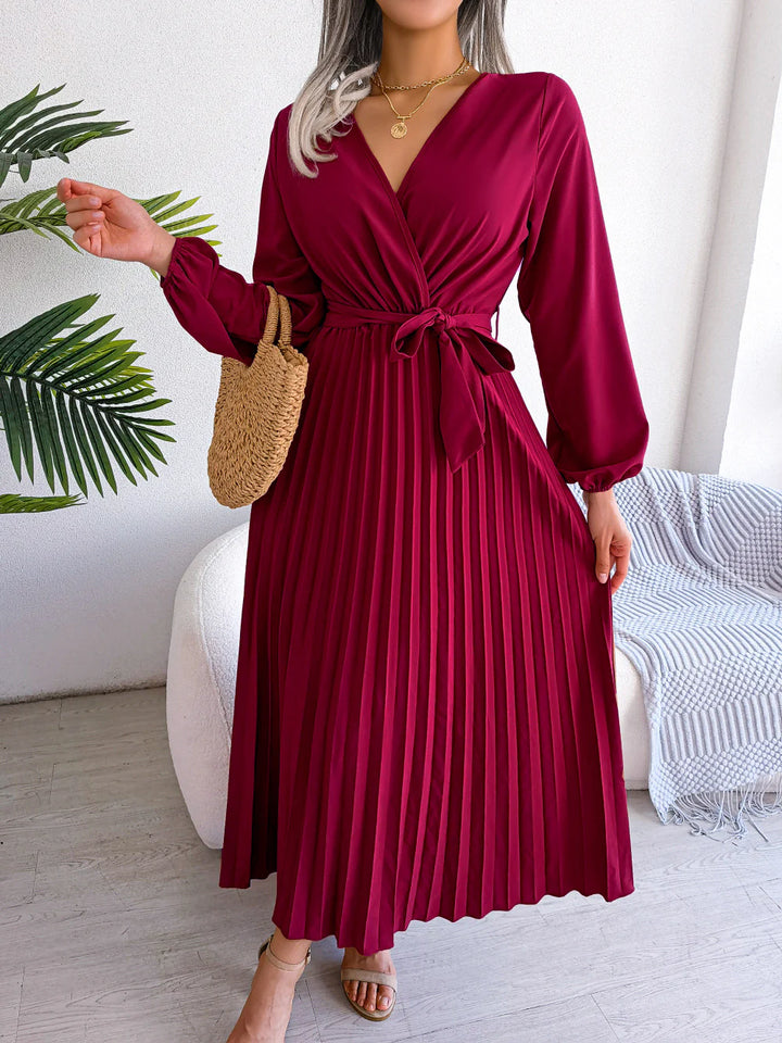 Temperament cross V-neck big swing pleated long Dresses