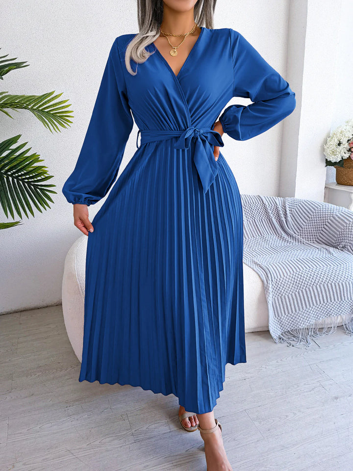 Temperament cross V-neck big swing pleated long Dresses